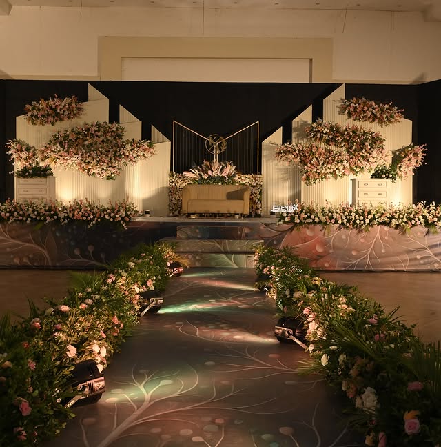 Accommodation & Travel Logistics